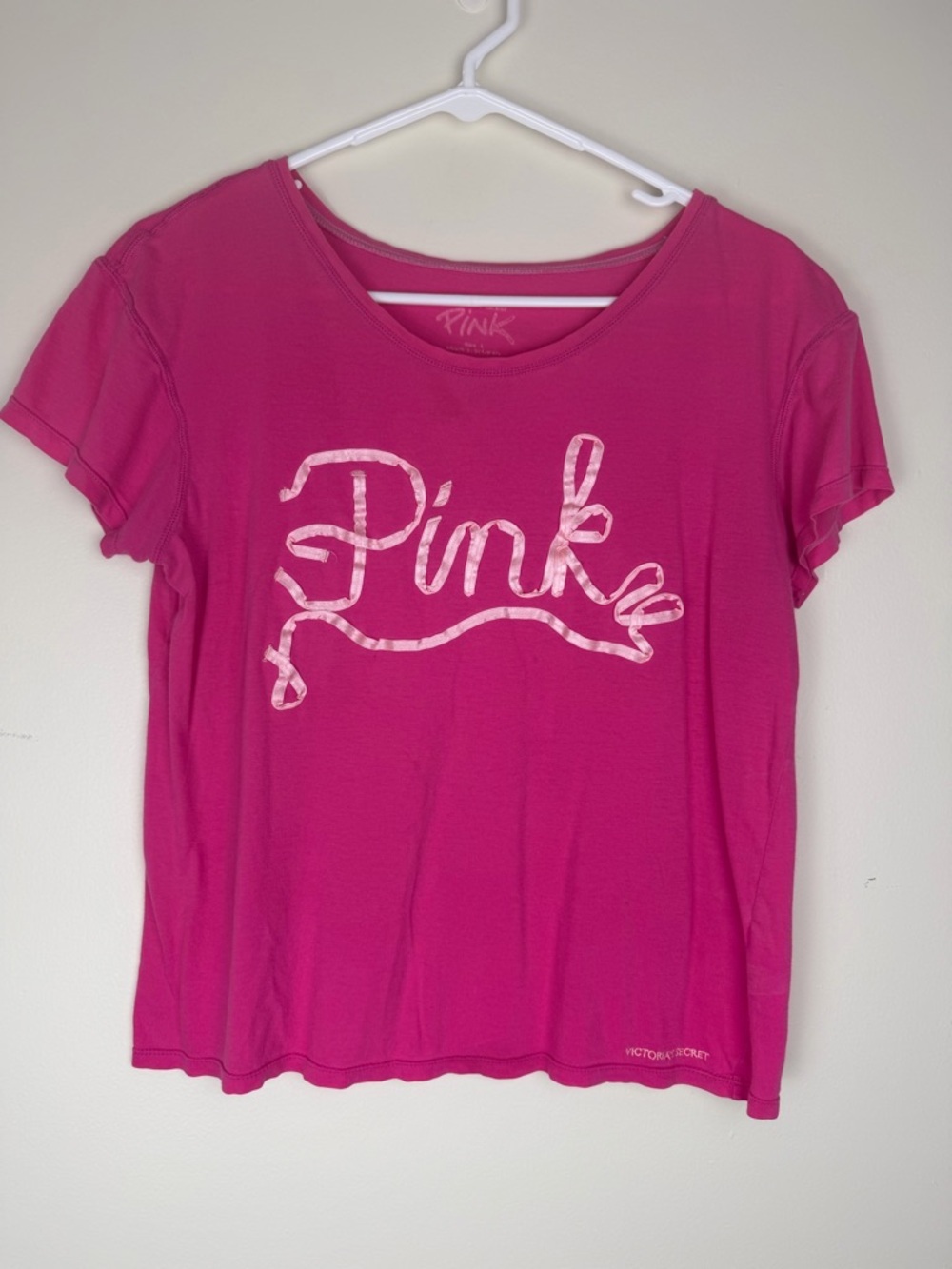 Vintage 90s Y2K VS PINK 3D Ribbon Logo Tee Large